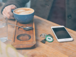 contactless Airbnb check in