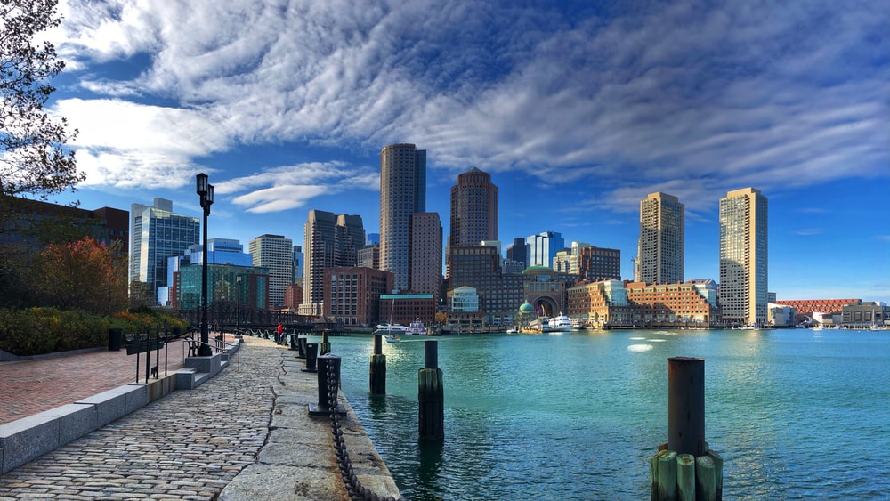 2023 Guide: Luggage Storage in Boston