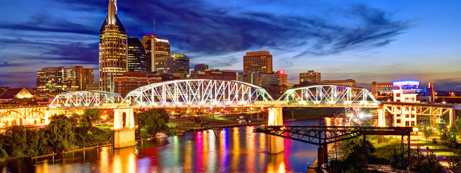 2023 Guide: Luggage Storage in Nashville