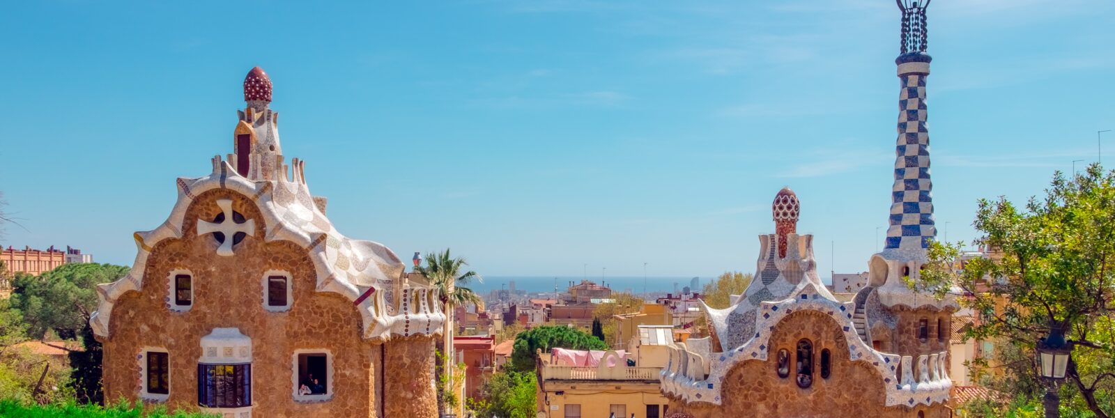 2023 Guide: Luggage Storage in Barcelona